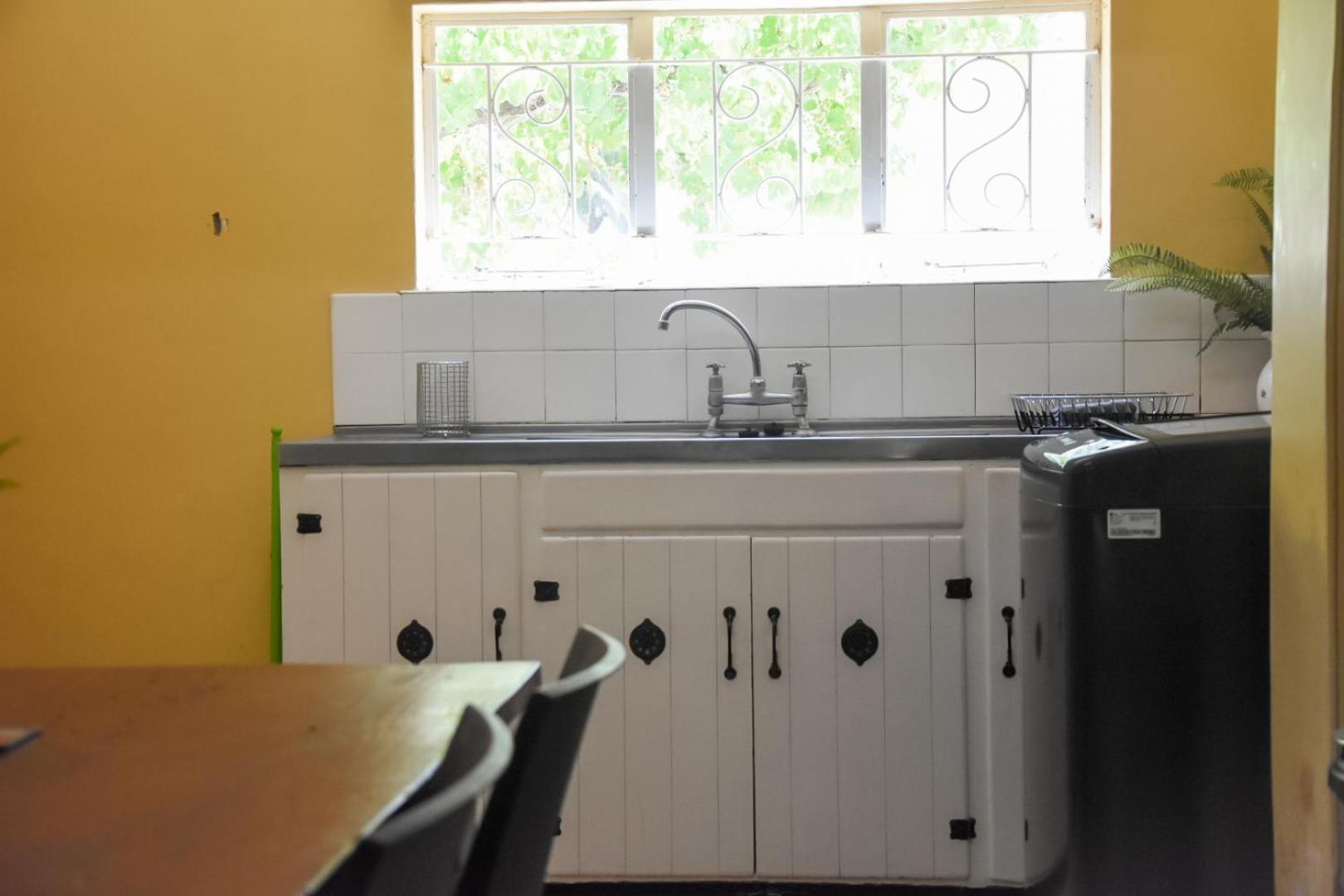 Little Lamb Apartment Beaufort West Bagian luar foto