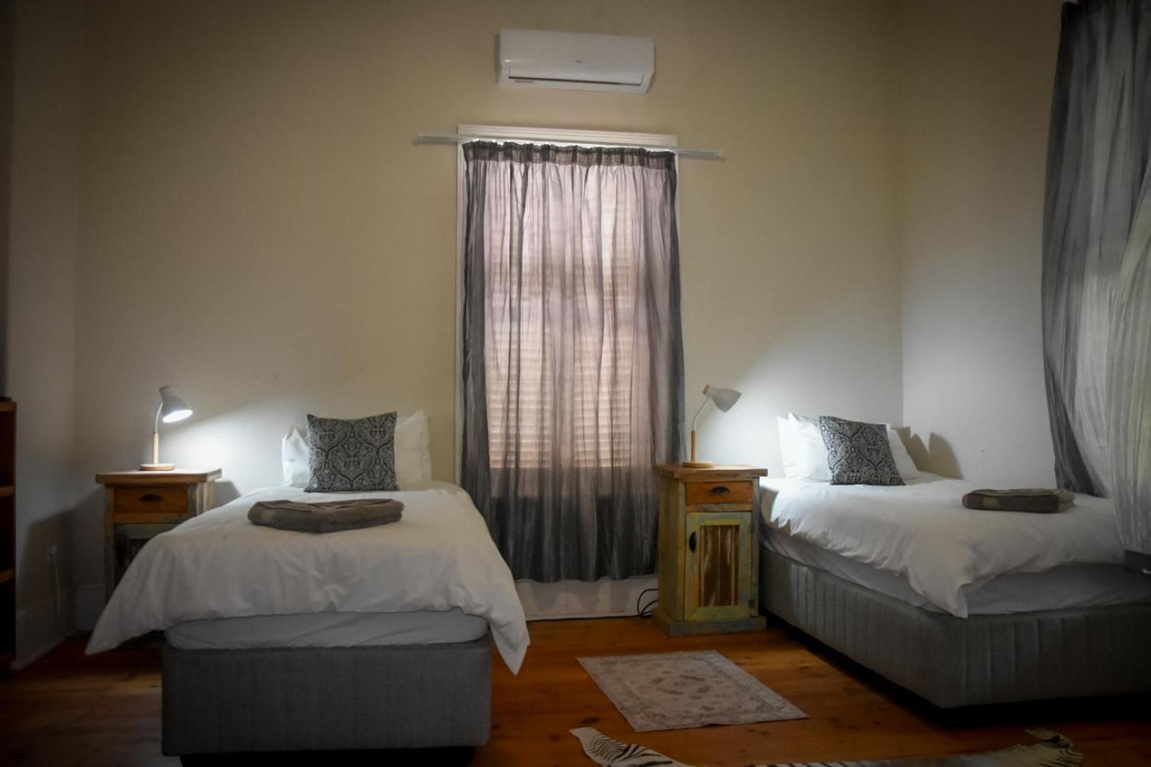 Little Lamb Apartment Beaufort West Bagian luar foto